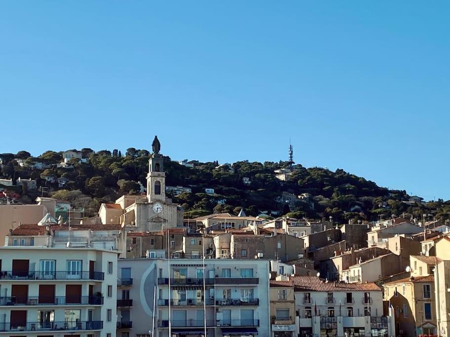 Georgio Grand appartement traversant avec vue canal et parking Sète Extérieur photo