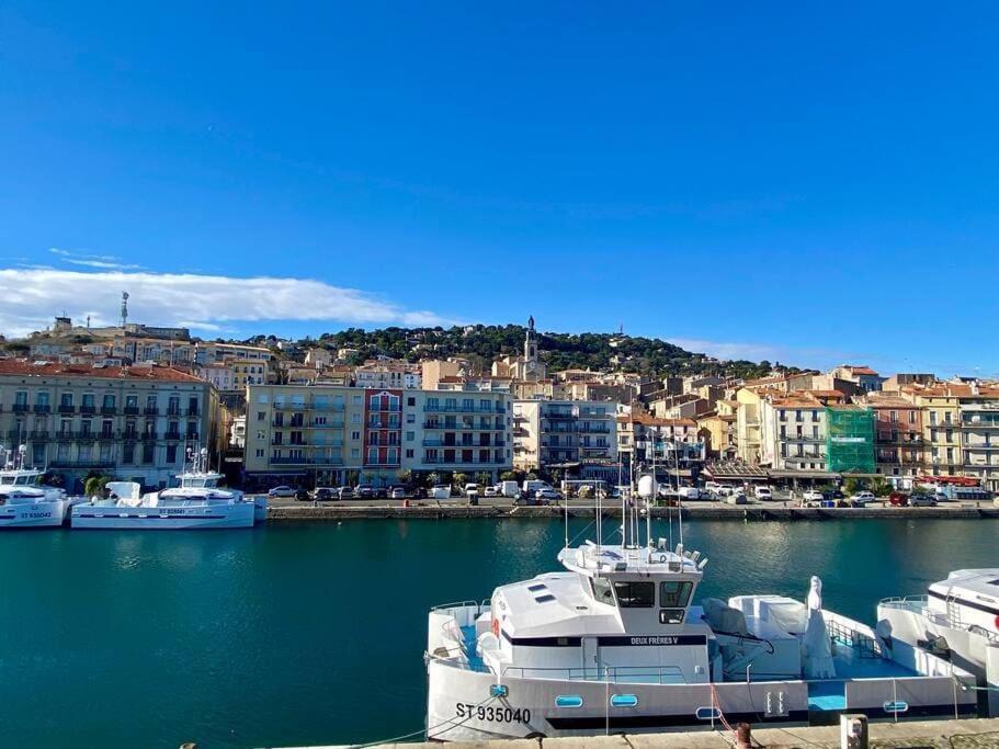 Georgio Grand appartement traversant avec vue canal et parking Sète Extérieur photo